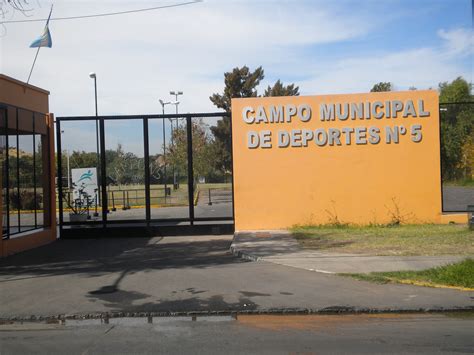 Campo Municipal de Deportes Nº5