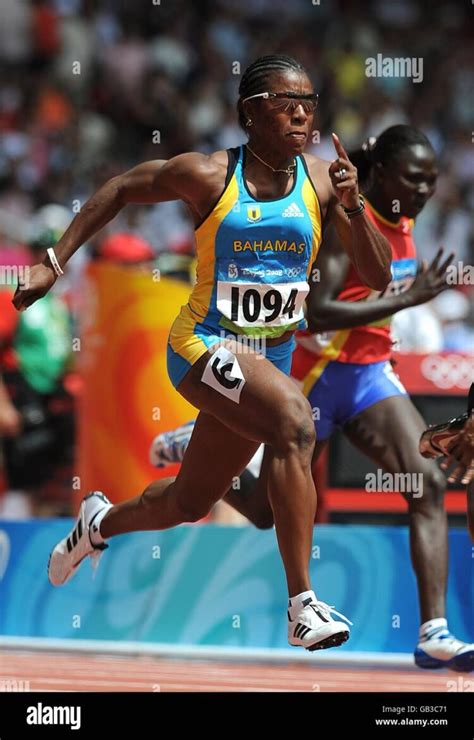 10 Hot Sexy Debbie Ferguson McKenzie Bikini Pics