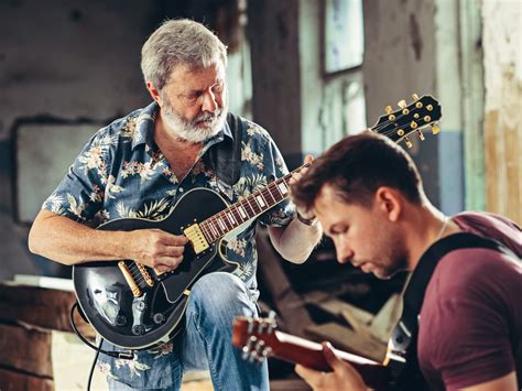 Урок игры на гитаре - ДАРИ МЕЧТЫ