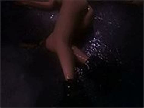 Naked Taaffe O Connell In Galaxy Of Terror