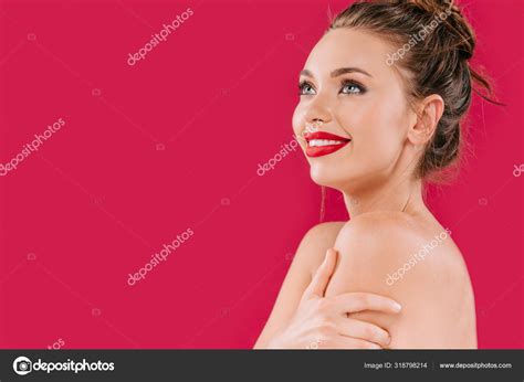 Sorrindo Nua Bela Mulher Lábios Vermelhos Isolados Vermelho fotos