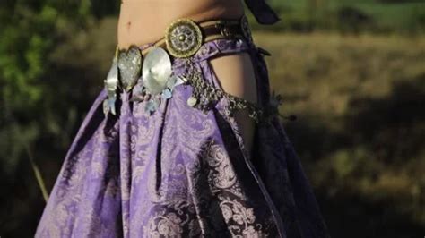 Slender Girl With A Naked Belly Is Danci Stock Video Pond