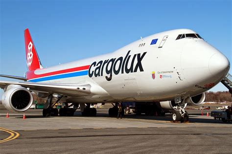 cargolux grows market presence  africa cargolux airlines  set