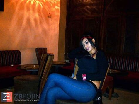 Marwa A Tunisian Mega Bitch She Need A Prick ZB Porn