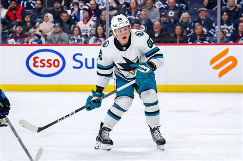 Sharks’ Fabian Zetterlund Becoming Crucial to Team’s Future - The