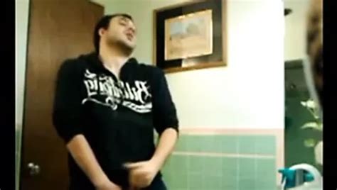 Horny Man Wank His Big Cock XHamster