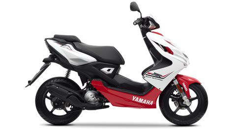 Anteprima Yamaha Aerox R E Aerox R Naked 2013