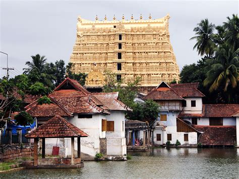 Indias Hindu Temples Tap Into Gold Reserves To Pay Covid Bills Bloomberg