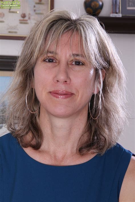 Hairy Mature Babe Olive Jones Is Demonstrating Her New Black Stockings