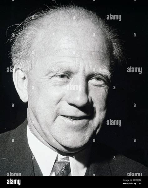 Heisenberg Werner Karl Fisico Aleman 1901 1976 Premio Nobel De