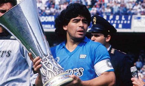 Un Excompañero De Maradona Habla Sobre La Relación Del Argentino Con La