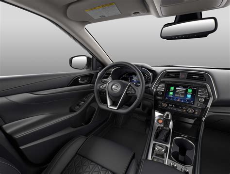 2025 nissan maxima interior