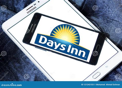 Days Inn Hotel Chain Logo Editorial Stock Photo Image Of Commercial