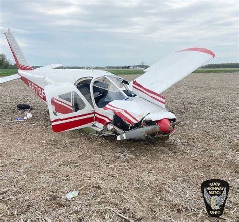 Man Injured In Single Engine Plane Crash Norwalk Reflector At