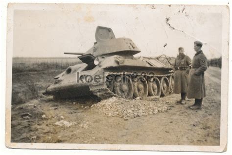 Foto Russischer T Panzer Am Stra Enrand In Russland Beute Tan