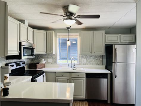 REDUCED! Waterfront w/Dock - FLHR_ 90 - Newby Realty