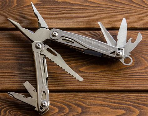 Мультитул Leatherman Sidekick