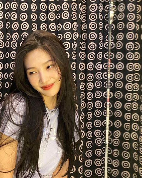 6 kiểu tóc hot trend được sao Hàn lăng xê 2021 này triển theo là đảm bảo xinh sang và sành điệu