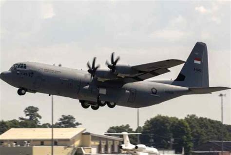 Unit Ketiga C J Super Hercules A Tni Au Tiba Di Lanud