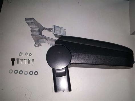 Подлокотник. — Skoda Octavia Combi A4 Mk1, 1,9 л, 2008 года ...