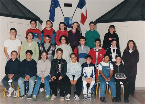 Photo De Classe Me De Coll Ge Jean Rostand Copains