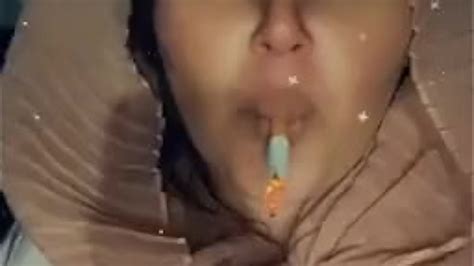 Arabic Sexy Smoking Slut Free Sex Video RedTube