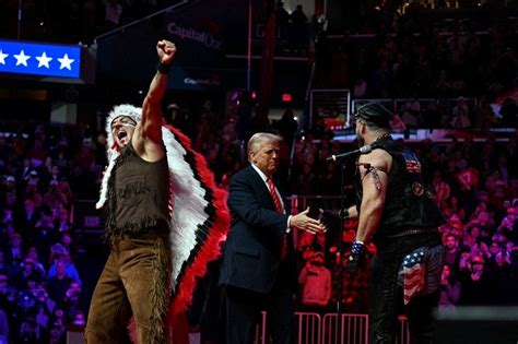 Y M C A O Inesperado Giro Trumpista De Um Hino Da Liberdade Gay CartaCapital