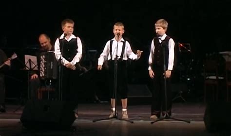 Выступление МТД «Радуга» на вечере Высоцкого в ДК Горького ...