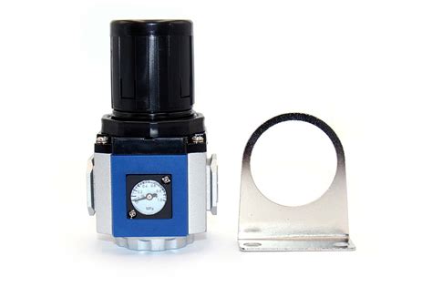 Пневматический регулятор давления с манометром GR400-04 купить недорого ...