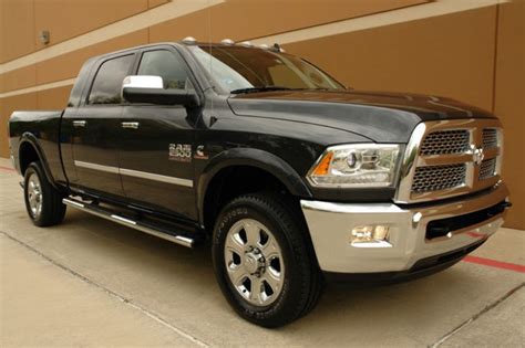 2014 Dodge Ram 2500 Laramie Mega Cab 67l Cummins Diesel 4wd Nav Cam