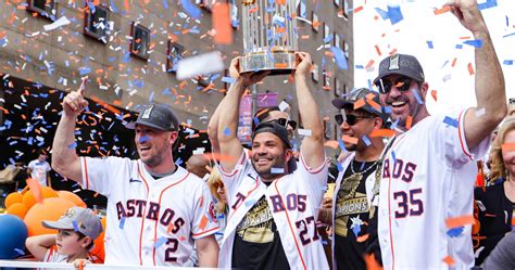 mlb odds  astros yankees braves top world series favorites