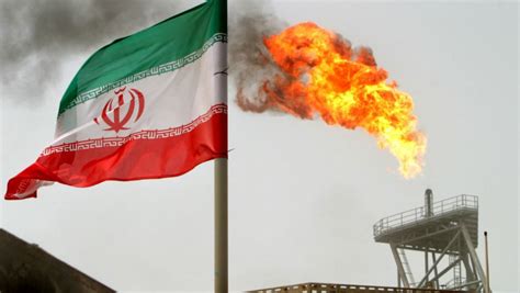 global economy pushed   edge  iran sanctions peoples dispatch