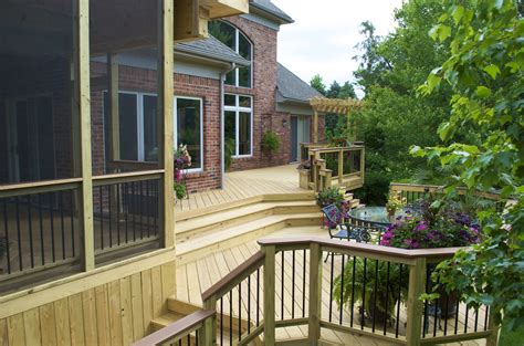 American Deck & Sunroom | Custom Decks in Lexington, Kentucky by