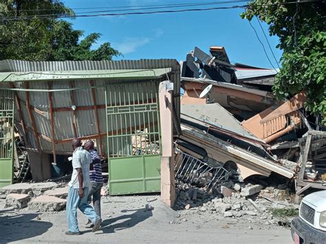 Terremoto No Haiti J Deixou Mais De Mil Mortos Mundo E Ci Ncia