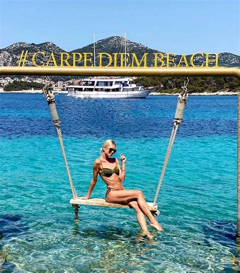 Strictly Beauty Nadiya Bychkova Parades Toned Figure In Teeny Bikini On Glam Holiday Daily Star