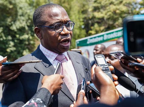Zimbabwe Government to Cut Jobs as Part of Stabilization Program