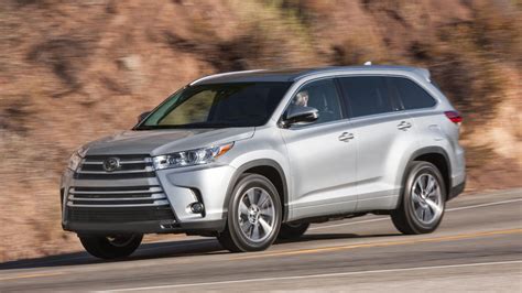 2018 Toyota Highlander puts safety first - CNET