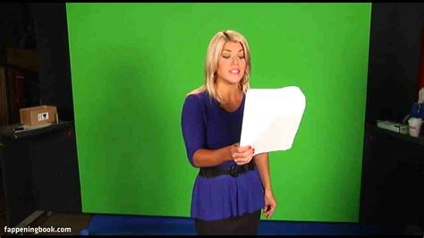 Traci Nude OnlyFans Leaks Fappening FappeningBook