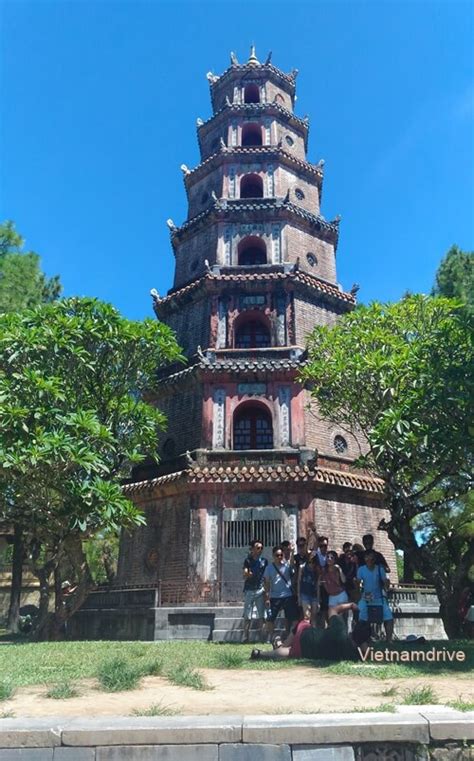 Visit Thien Mu Pagoda in Hue City, Vietnam