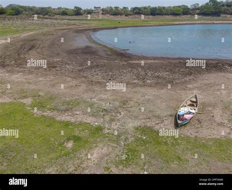 NOTE DE LA RÉDACTION Image prise par un drone un bateau artisanal est