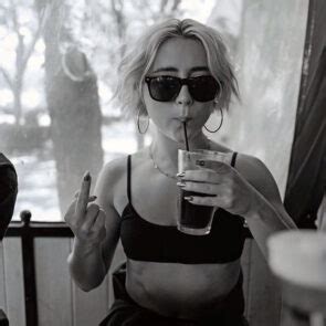 Lizze Broadway Nude Pics Scenes And Porn Scandal Planet