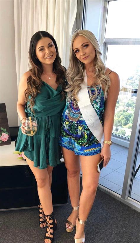 Brunette Or Blonde R Ifyouhadtopickone