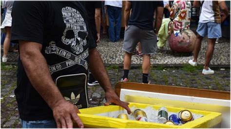 Cadastro De Ambulantes No Carnaval Bh Veja O Que Se Sabe