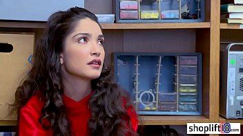 Hot Latina MILF Busted By A Policeman Because Off Mysterious Box XNXX