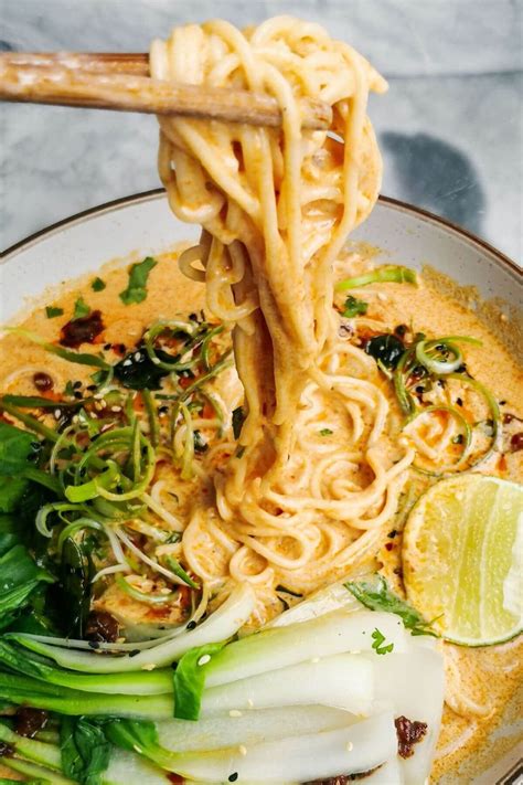 minute thai red curry rice noodles artofit