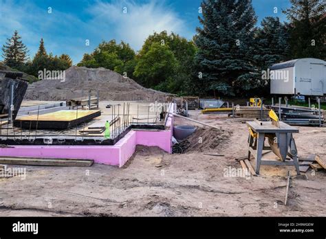 Foundation with the basement of a new house Stock Photo - Alamy