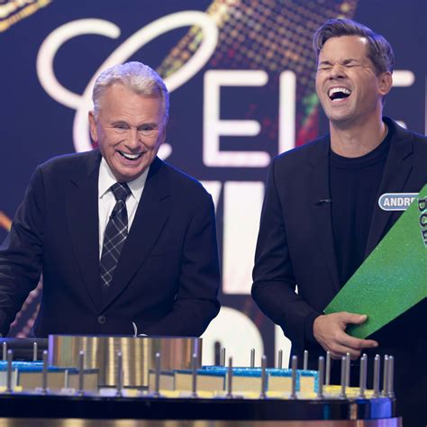 Left Hand Itching Meaning: The Spiritual Significance - Parade