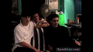 Los Hombres Azotan A Los Tubos Y El Culo De Un Masculino Mexicano Gay