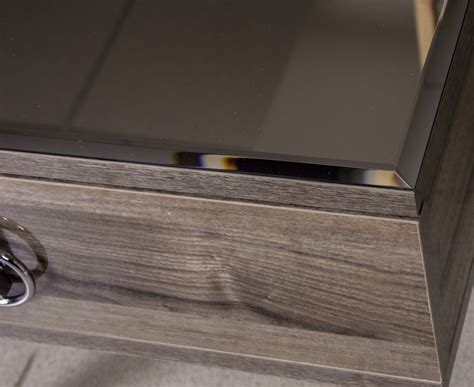 Тумба ТВ 1,6 м