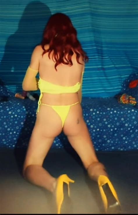 Yellow Bikini Set Pics XHamster